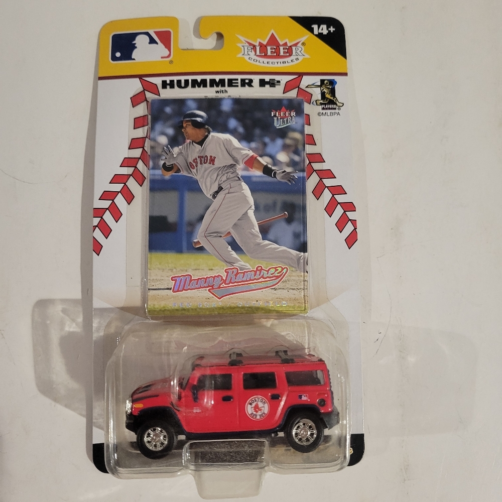 Fleer Collectibles Red Hummer H2 With Trading Card Boston Red Sox Manny Ramirez
